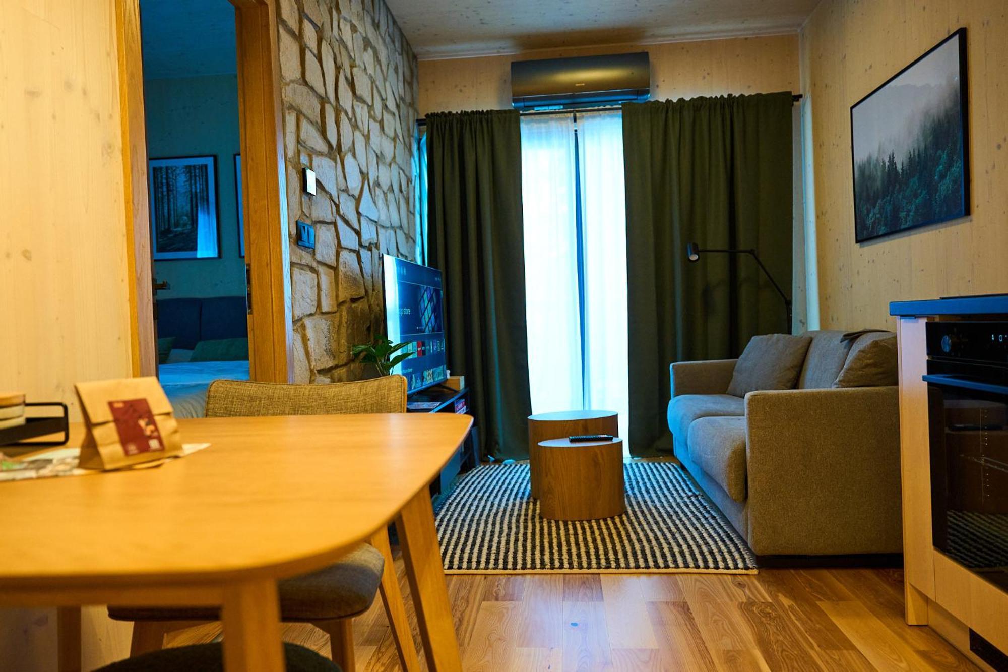 1-Bedroom Apartment Adam With Free Parking 데마노브스카돌리나 외부 사진